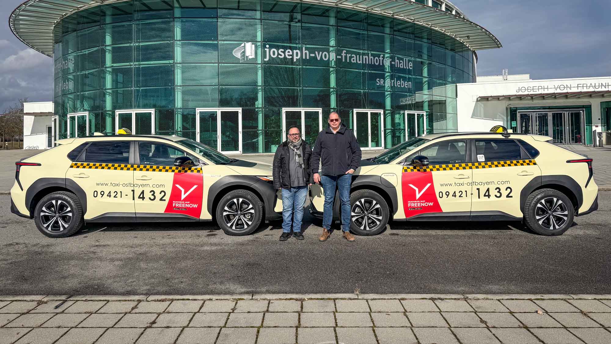 Kooperation von Taxi Ostbayern und der führenden Taxi-App FREENOW
